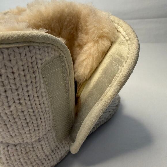 UGG Baby Booties Size 2/3 Beige Knit Shearling Lined Warm Cozy Fall Winter Prep - Picture 11 of 14